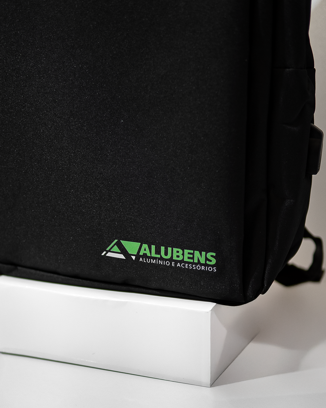 Sacola corporativa personalizada com logotipo